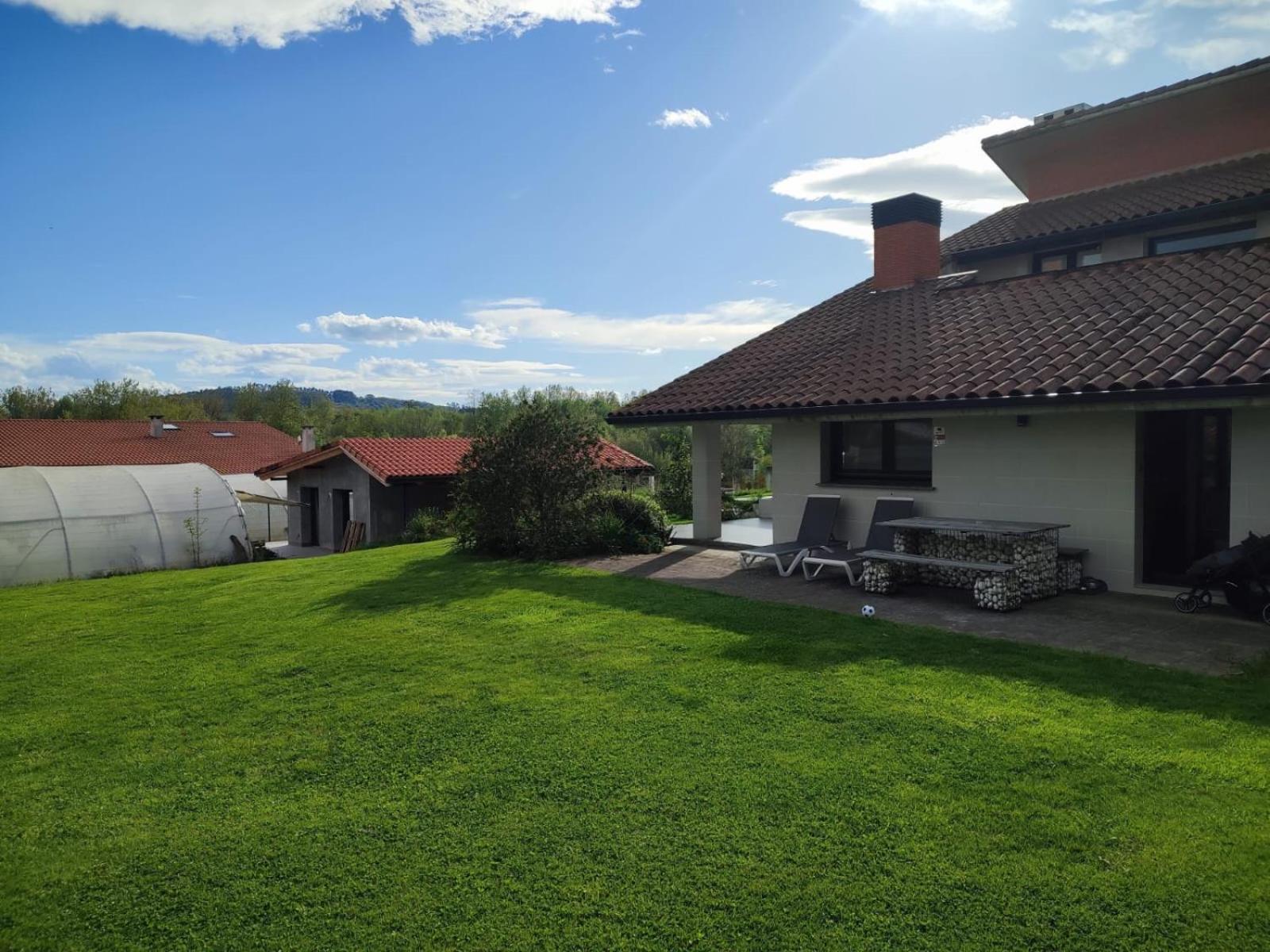 Urrumendi Holiday home *